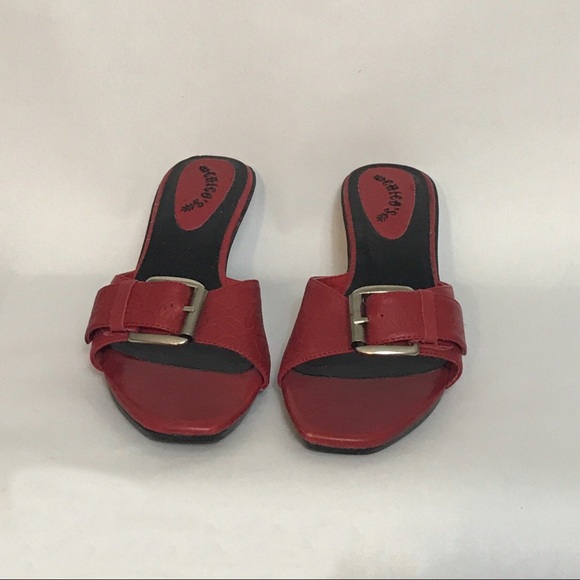 Chico’s Austin Red Heels Size 8 - Picture 6 of 7